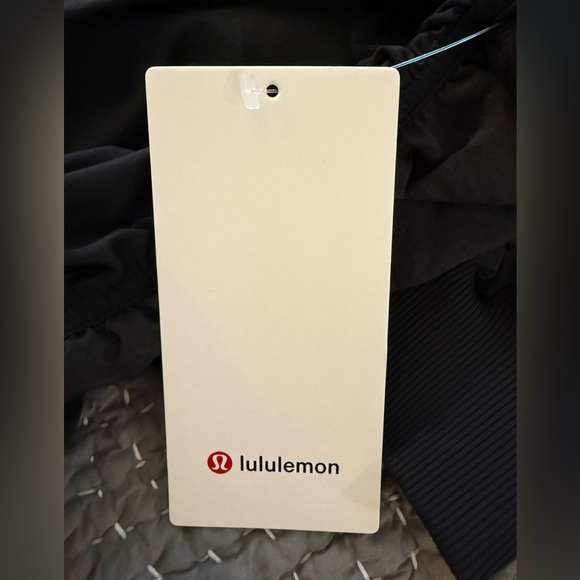 NWT lululemon Crinkle Nylon Track Jacket Wordmark Size S | Water-Repellent - Picture 8 of 12